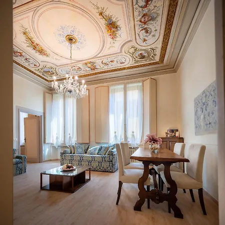 Guest house Novella House