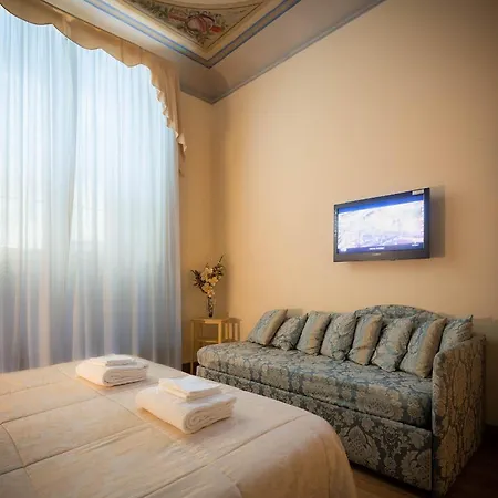 Guest house Novella House 2*