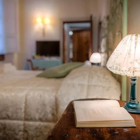 Novella House 2* Florence