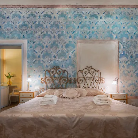 Guest house Novella House 2*